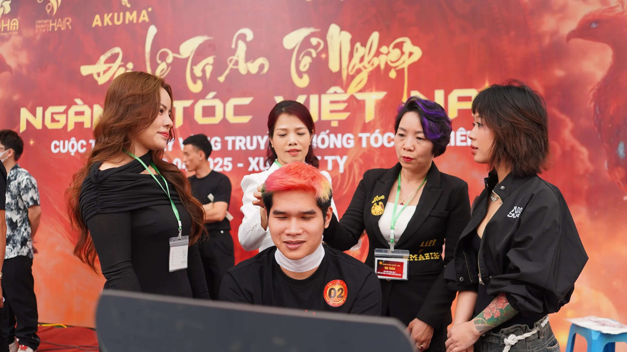 Rộn Ràng Đại Lễ Giỗ Tổ Nghề Tóc tại Kim Liên – Hà Nội: Tinh Hoa Làng Nghề Hội Tụ