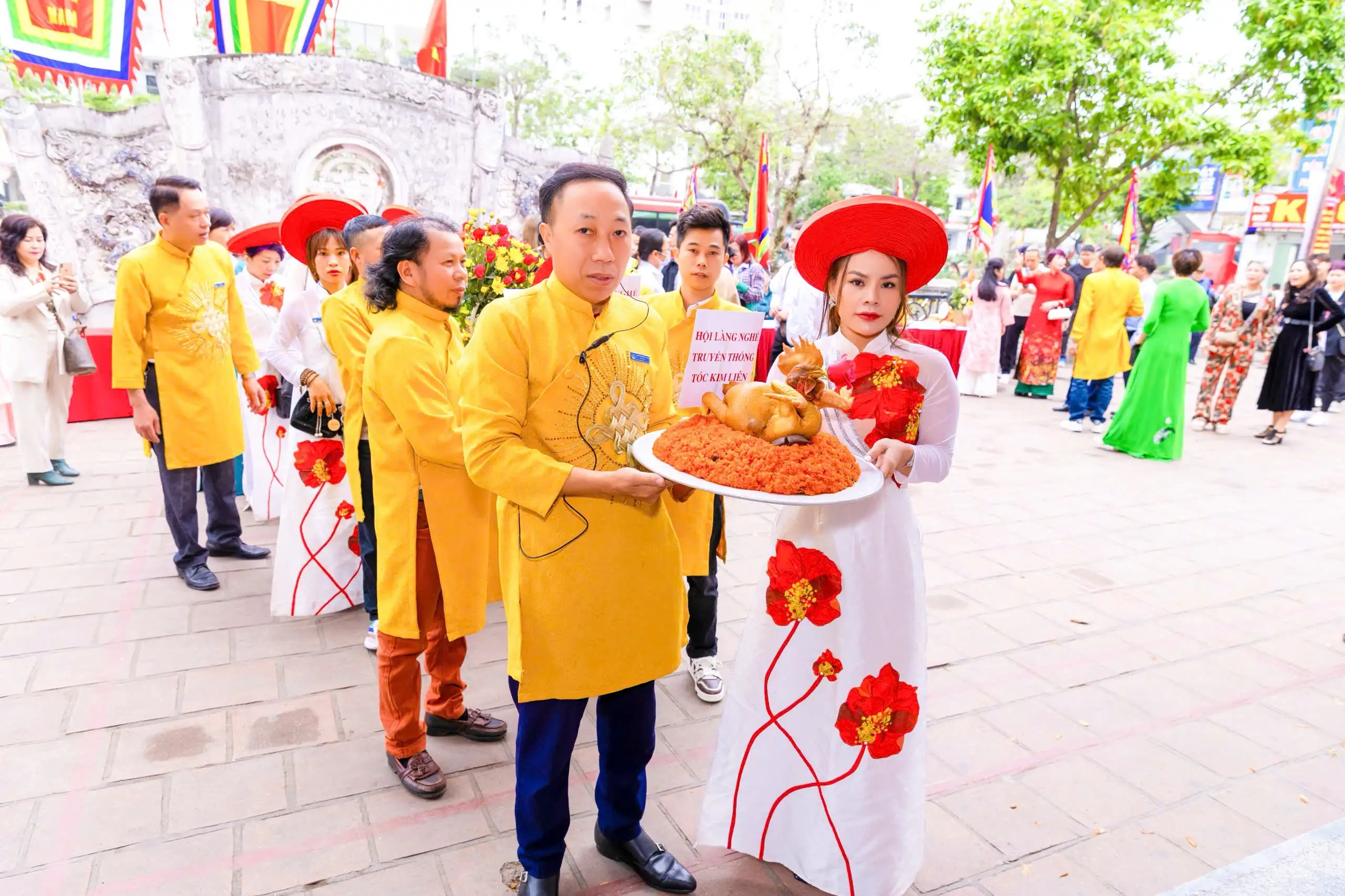 Rộn Ràng Đại Lễ Giỗ Tổ Nghề Tóc tại Kim Liên – Hà Nội: Tinh Hoa Làng Nghề Hội Tụ