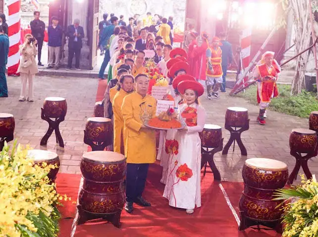 Rộn Ràng Đại Lễ Giỗ Tổ Nghề Tóc tại Kim Liên – Hà Nội: Tinh Hoa Làng Nghề Hội Tụ