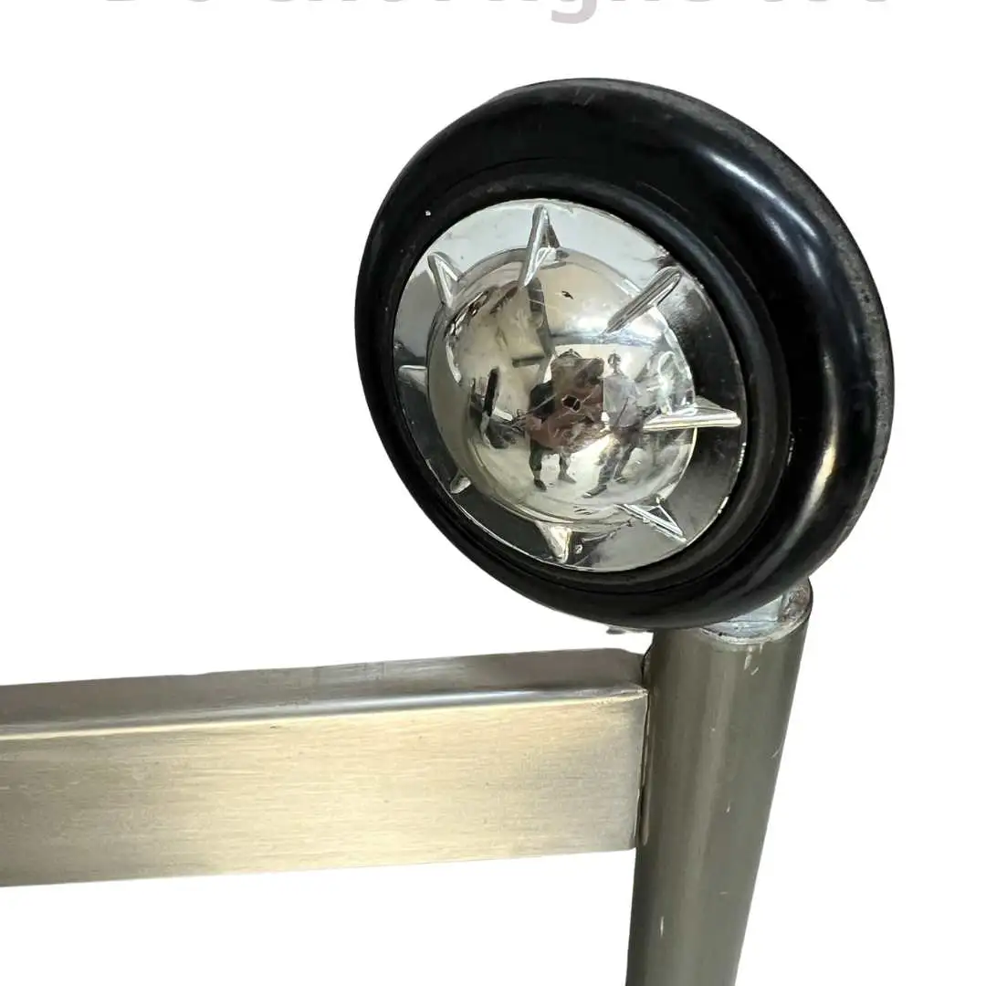 Xe Đẩy Inox 3 Tầng Cao Cấp Cho Salon Tóc