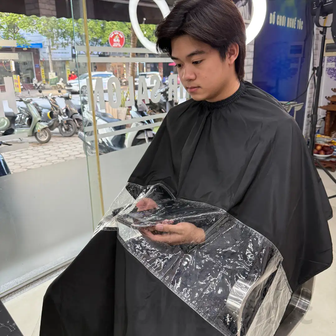 Khăn Cắt Tóc Xem Điện Thoại Cao Cấp